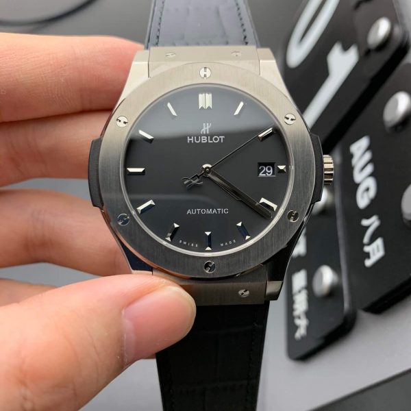 HUBLOT_108